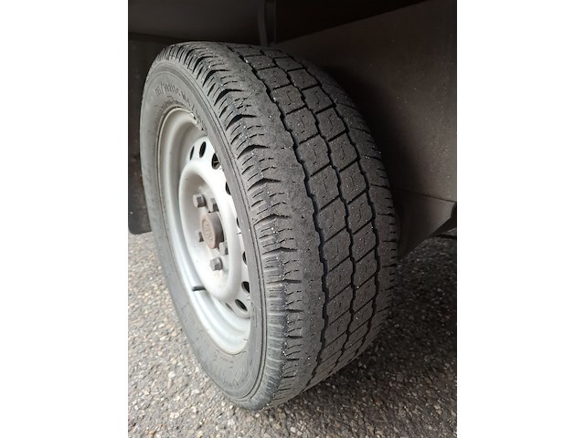 Tandemas aanhanger, hapert, al, 2011 - afbeelding 8 van  16