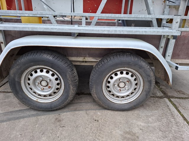 Tandemasser aanhangwagen met verkeersborden, anssems, bs, 2001 - afbeelding 9 van  24
