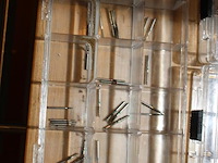 Tanden -freesjes en -boortjes in 3 organisers. - afbeelding 2 van  4