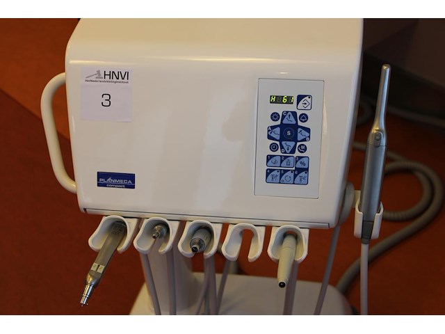 Tandheelkundige behandelunit planmeca compact (cart-uitvoering) met turbineslang, micromotor/contrahoekaans... - afbeelding 2 van  4