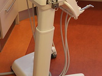 Tandheelkundige behandelunit planmeca compact (cart-uitvoering) met turbineslang, micromotor/contrahoekaans... - afbeelding 3 van  4