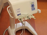 Tandheelkundige behandelunit planmeca compact (cart-uitvoering) met turbineslang, micromotor/contrahoekaans... - afbeelding 2 van  4