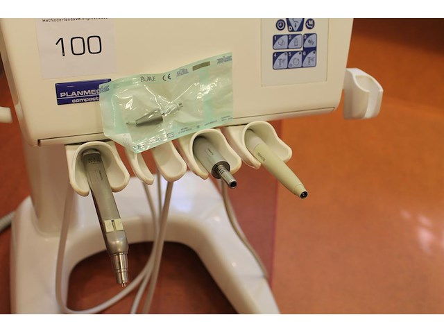 Tandheelkundige behandelunit planmeca compact (cart-uitvoering) met turbineslang, micromotor/contrahoekaans... - afbeelding 4 van  4