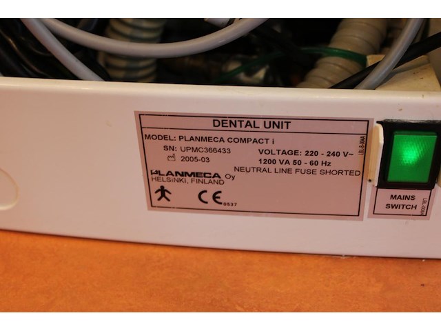 Tandheelkundige behandelunit planmeca model compact i, bouwjaar 03-2005, serienummer upnc366433… - afbeelding 3 van  11