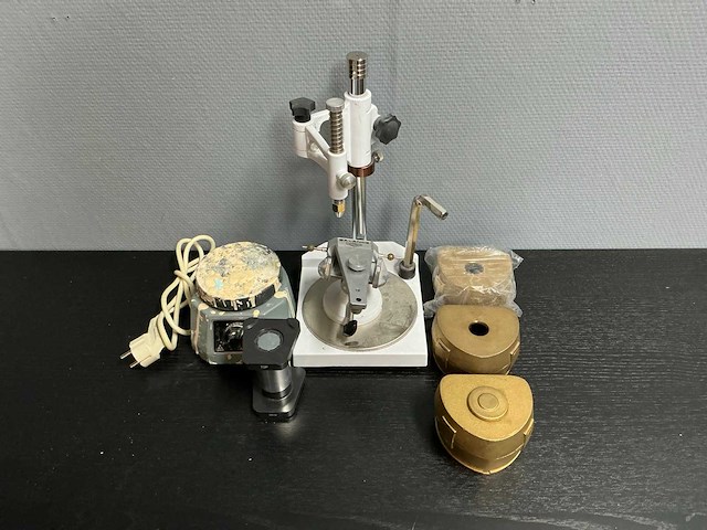 Tandtechnische parallelometer met diverse toebehoren - afbeelding 7 van  14