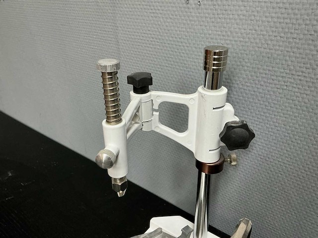 Tandtechnische parallelometer met diverse toebehoren - afbeelding 13 van  14