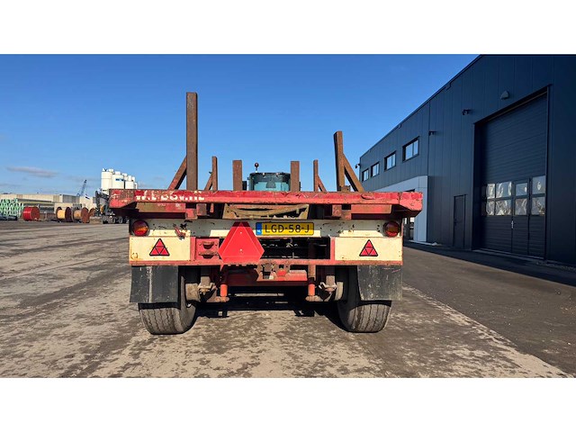 Tang trailer - afbeelding 13 van  17