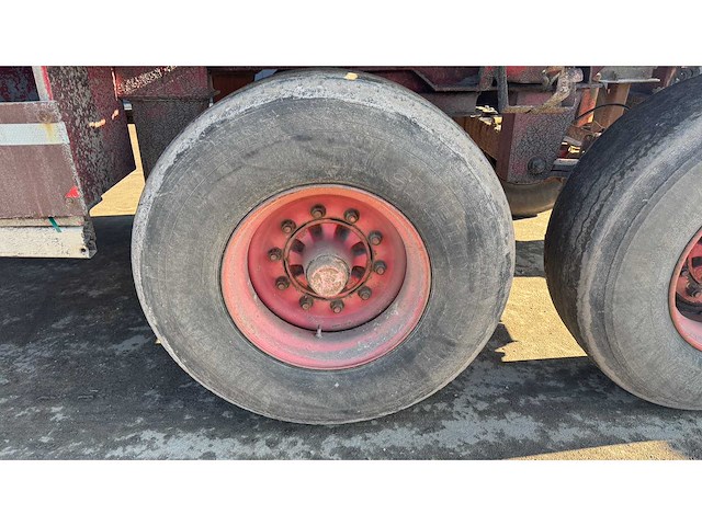 Tang trailer - afbeelding 3 van  25