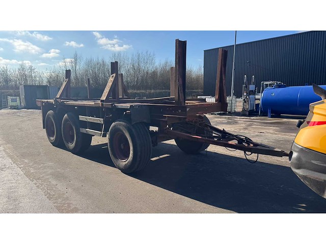 Tang trailer - afbeelding 23 van  25