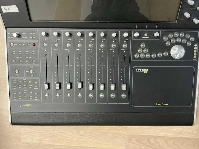 Tango studio controller - afbeelding 2 van  5