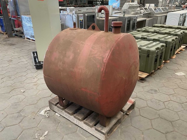 Tank - afbeelding 3 van  5