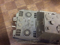 Tank - afbeelding 2 van  3