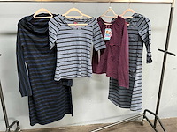 Tante betsy - diverse - kleding - afbeelding 1 van  46