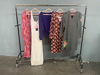 Tante betsy - diverse - kleding - afbeelding 17 van  46