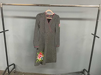 Tante betsy - diverse - kleding - afbeelding 27 van  46