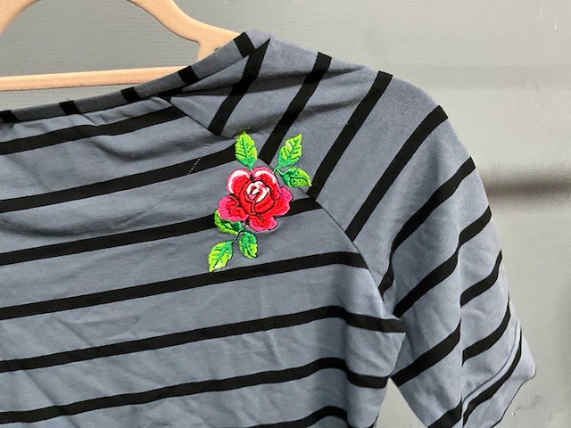 Tante betsy - diverse - kleding - afbeelding 43 van  46