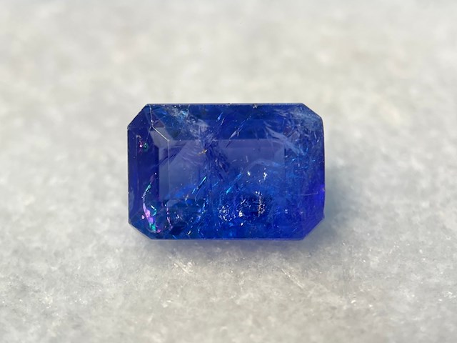 Tanzaniet - 5.26 carat natuurlijke tanzaniet - afbeelding 1 van  6
