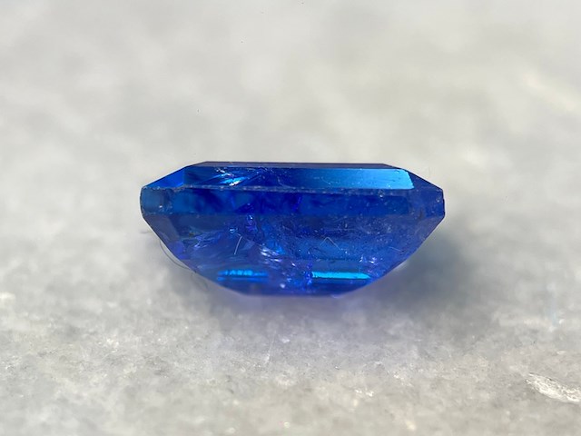 Tanzaniet - 5.26 carat natuurlijke tanzaniet - afbeelding 2 van  6