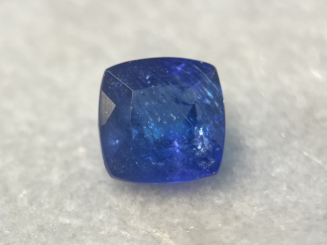 Tanzaniet - 5.36 carat natuurlijke tanzaniet - afbeelding 1 van  4