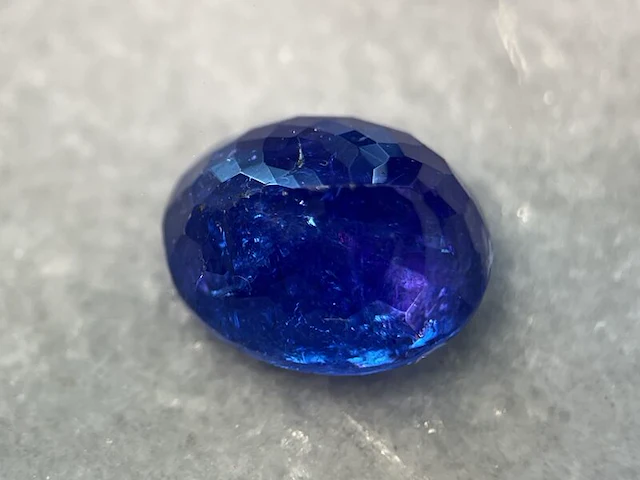 Tanzaniet - 6.59 carat natuurlijke tanzaniet - afbeelding 3 van  6