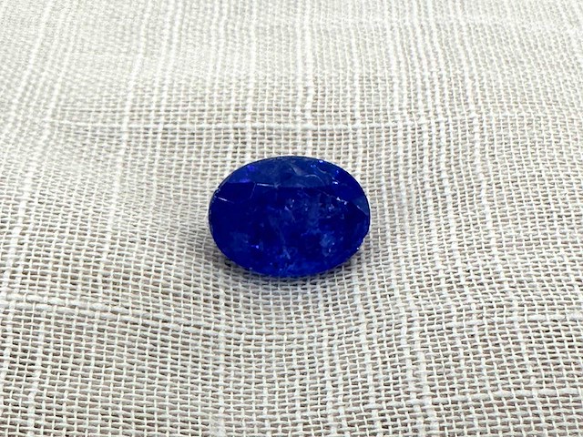 Tanzaniet - 6.66 carat natuurlijke tanzaniet (gecertificeerd) - afbeelding 1 van  2