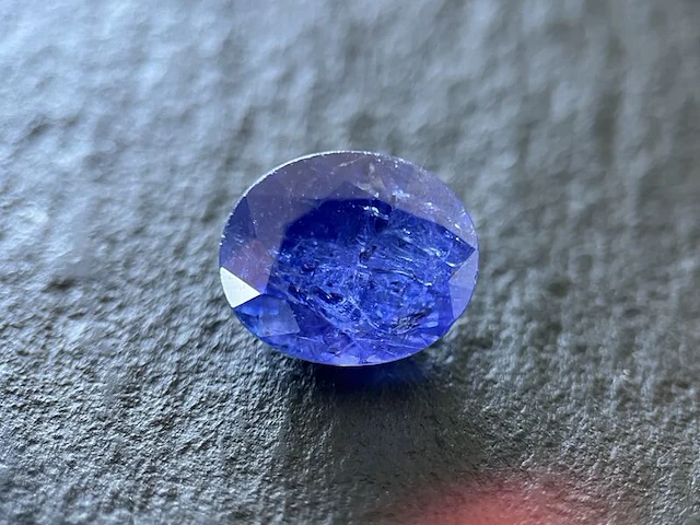 Tanzaniet - 6.71 carat natuurlijke tanzaniet - afbeelding 1 van  5