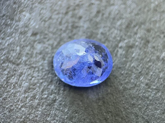 Tanzaniet - 6.71 carat natuurlijke tanzaniet - afbeelding 3 van  5