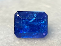 Tanzaniet - 6.77 carat natuurlijke tanzaniet