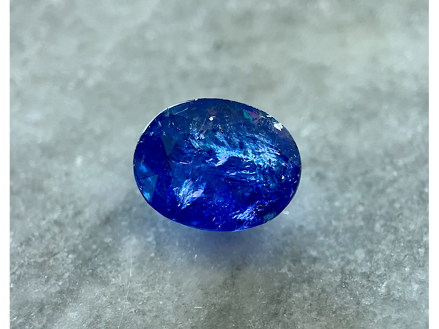 Tanzaniet - 9.38 carat natuurlijke tanzaniet - afbeelding 1 van  3