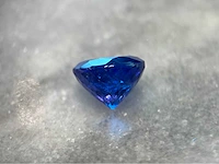 Tanzaniet 4.91 ct natuurlijk - afbeelding 2 van  4