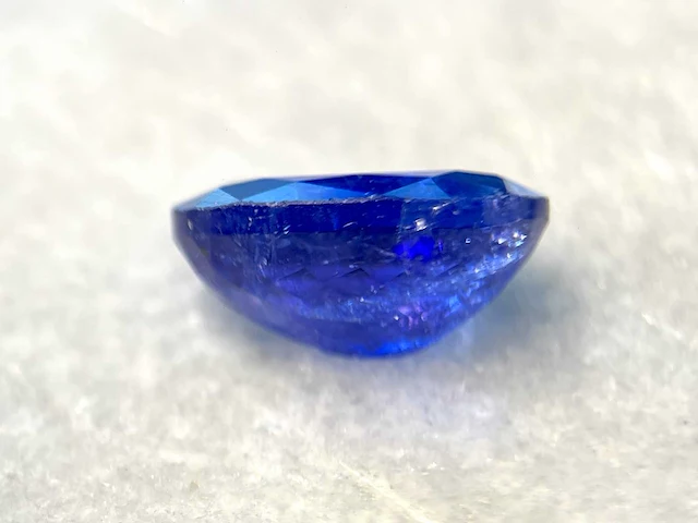 Tanzaniet 8.76 ct - afbeelding 1 van  5