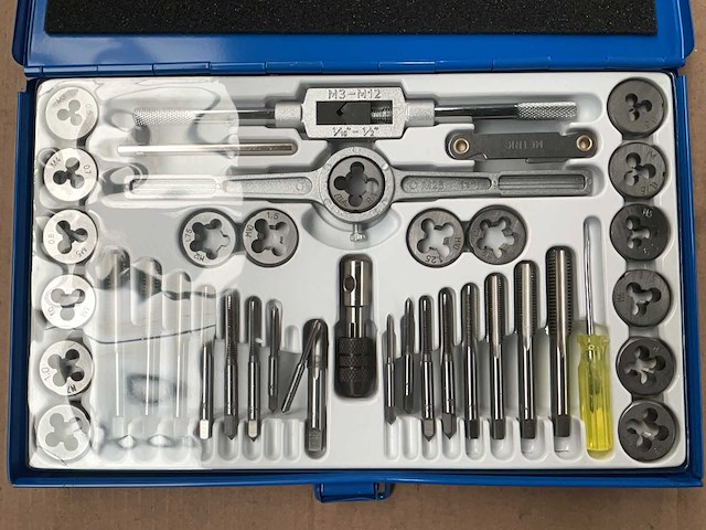 Tap- en draadsnijset - afbeelding 3 van  3