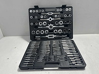 Tap- en snijplaten set 110 delig - afbeelding 1 van  1