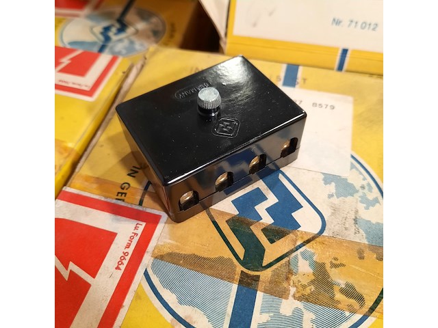 Tap bouten en schakelmateriaal - afbeelding 4 van  9