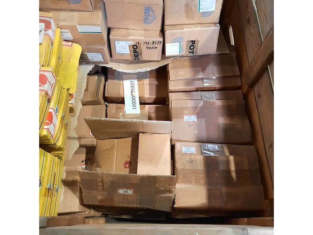 Tap bouten en schakelmateriaal - afbeelding 9 van  9