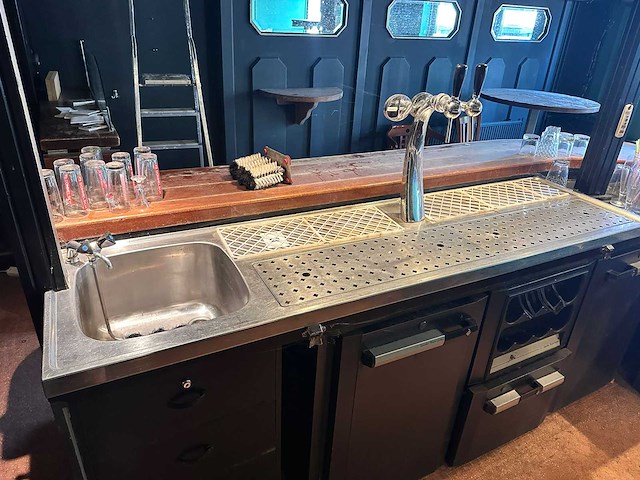 Tapblad 250cm met dubbele tapzuil - afbeelding 6 van  7