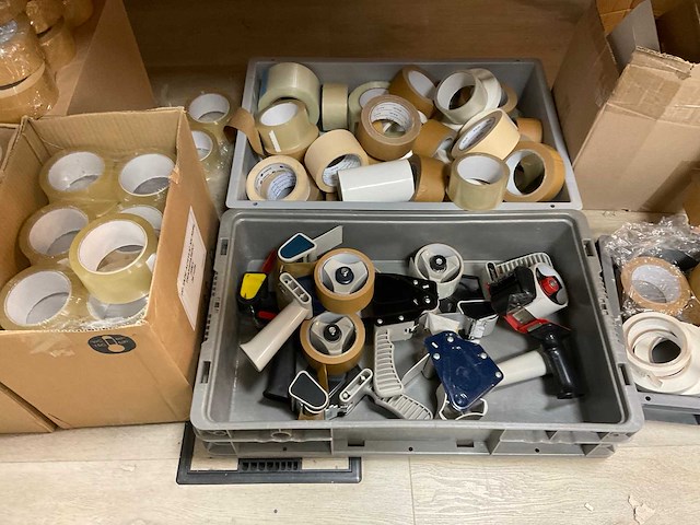 Tape - afbeelding 6 van  8