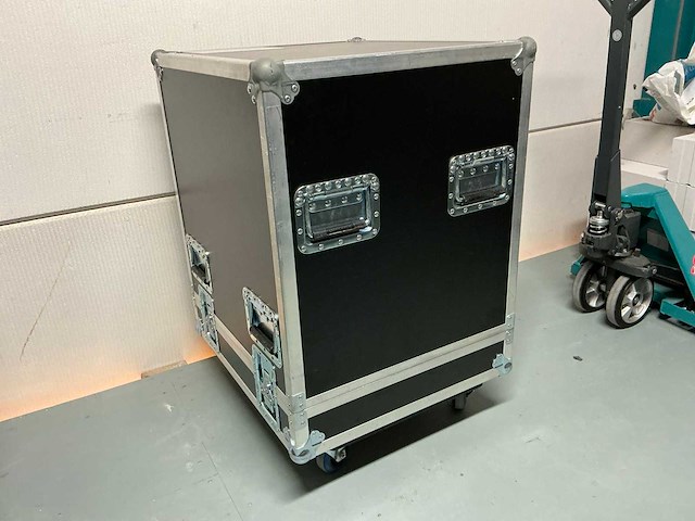 Taperack flightcase - afbeelding 1 van  6