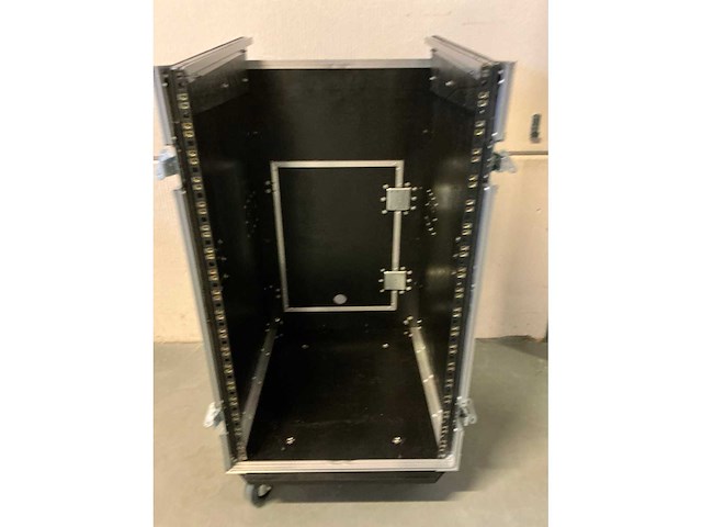 Taperack flightcase - afbeelding 4 van  5