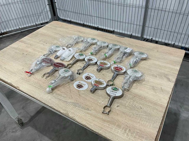 Tapglazen en ruiters - afbeelding 2 van  8