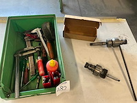 Taphulpstuk en divers gereedschap - afbeelding 1 van  3