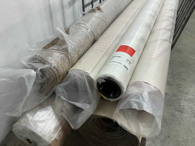 Tapijt en vinylrol divers (6x) - afbeelding 3 van  3
