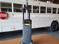 Tapijtborstelzuiger karcher, cv 30/1, bouwjaar 2020