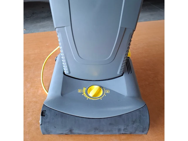 Tapijtborstelzuiger karcher, cv 30/1, bouwjaar 2020 - afbeelding 3 van  8