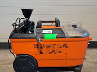 Tapijtreiniger - 230v kärcher, puzzi 100, bouwjaar 2011 - afbeelding 4 van  9