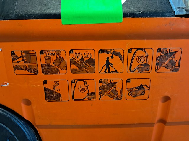 Tapijtreiniger - 230v kärcher, puzzi 100, bouwjaar 2011 - afbeelding 7 van  9