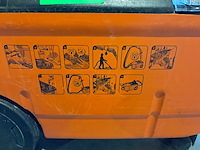 Tapijtreiniger - 230v kärcher, puzzi 100, bouwjaar 2011 - afbeelding 13 van  20