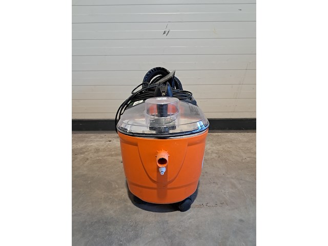 Tapijtreiniger - 230v kärcher, puzzi 100, bouwjaar 2011 - afbeelding 12 van  20