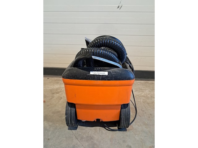 Tapijtreiniger - 230v kärcher, puzzi 100, bouwjaar 2011 - afbeelding 14 van  20