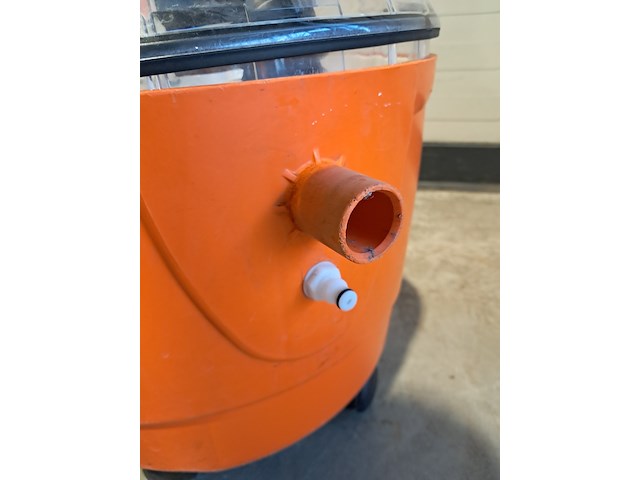 Tapijtreiniger - 230v kärcher, puzzi 100, bouwjaar 2011 - afbeelding 16 van  20